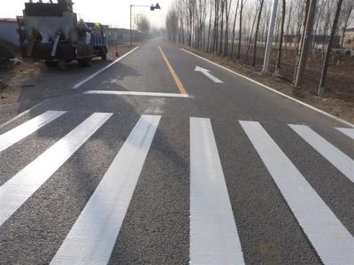 道路劃線施工與道路設施的協調管理